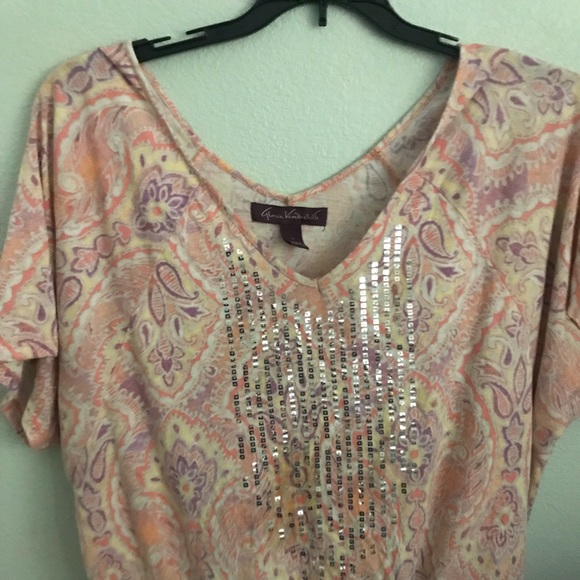Gloria Vanderbilt Peach/orange blouse with sequins - Picture 3 of 5